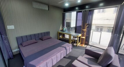 Jammu Homestay Glass Room Room Type - Jammu Homestay Glass Room