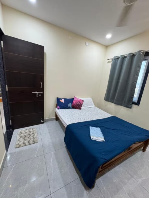 Private Spacious Stay | 1BHK | AC - Tap to explore photos