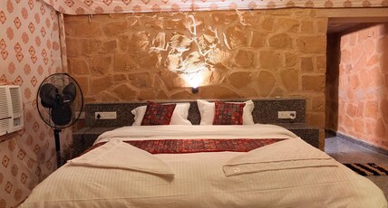 Kalp Desert Camp Room Type - Luxury With AC