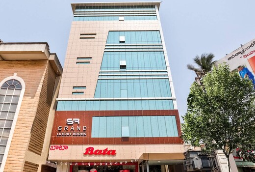 Hotel SR Grand