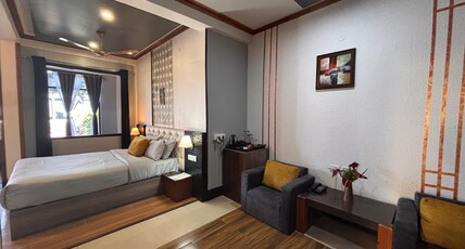 Soods Himalayan Vista Room Type - Premier Room with view from Common Garden