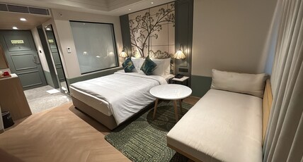 Amoravida by 7 Apple Resort, Khandala Room Type - Royal Deluxe Room
