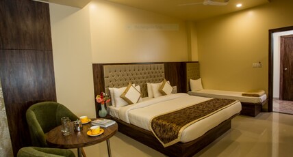 Hotel Bhagyalaxmi NX. Room Type - Triple Bed Executive Room (Front Side)