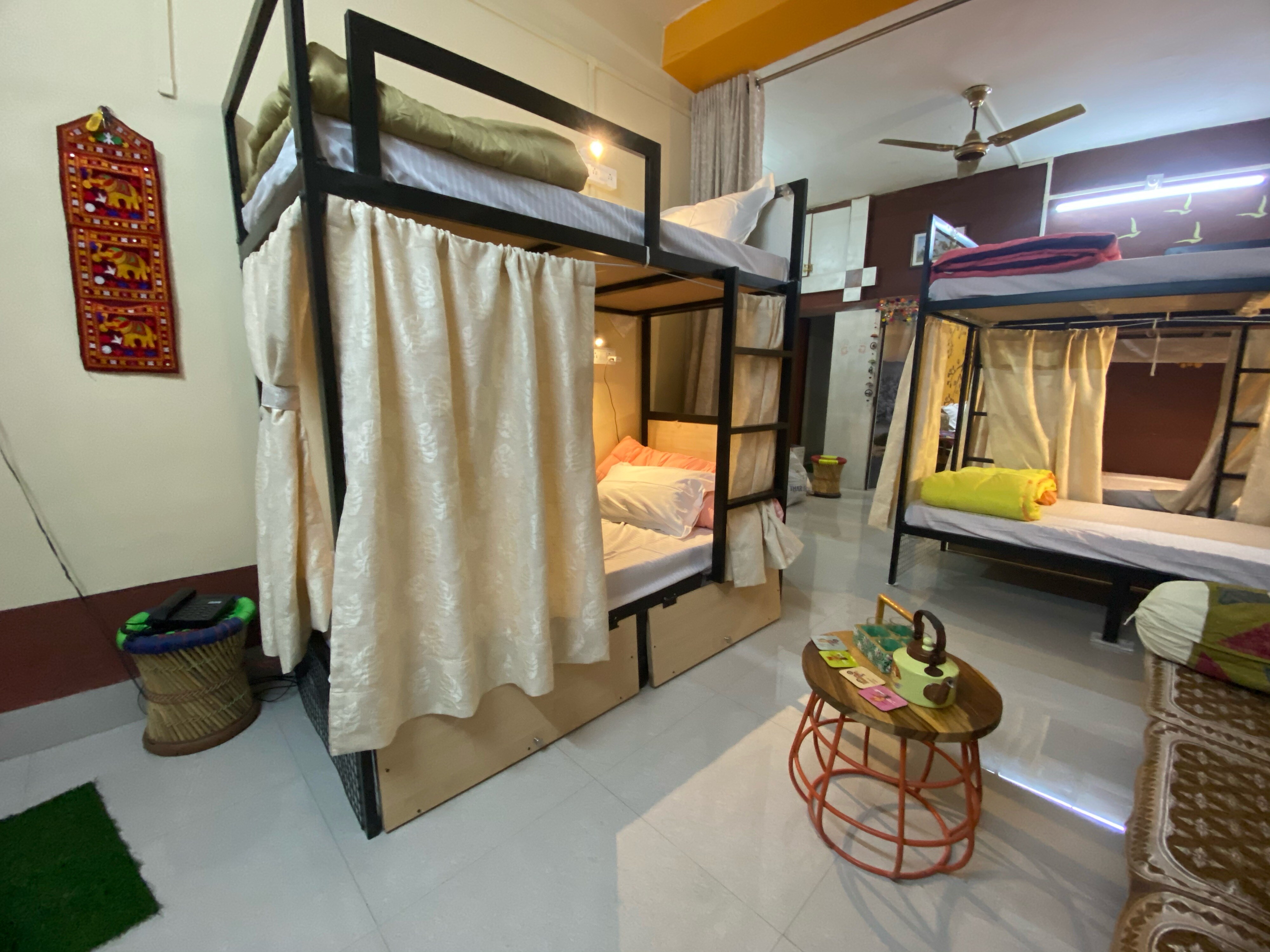 Jawai Bagpackers Hostel - Tap to explore photos