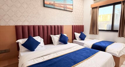 Hotel Rose Prime Room Type - Triple bed room