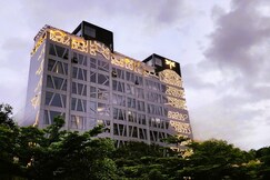 Dragonfly Hotel - The Art Hotel