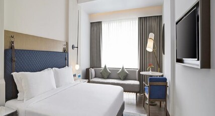 The Crescent, Panjim Room Type - Sea View