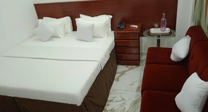 HOTEL DAANA PANI Room Type - Deluxe King