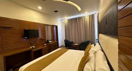 Hotel Blue Orchid Room Type - Luxury room With Bathtub