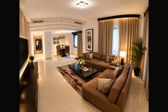 Tulip Creek Hotel Apartment