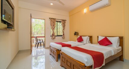 di Casa Resort Room Type - Superior Room AC ( With Balcony )