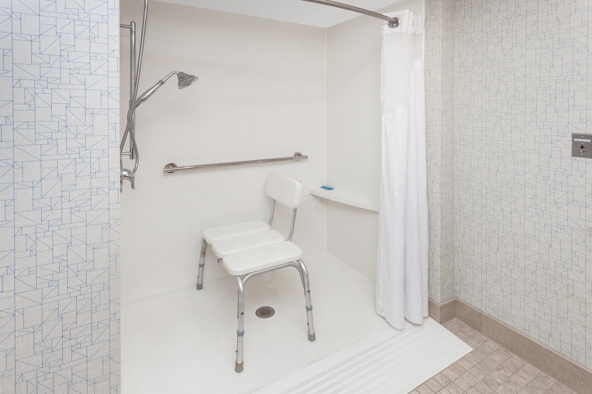 Holiday Inn Express Hotel & Suites Providence-Woonsocket - Tap to explore photos