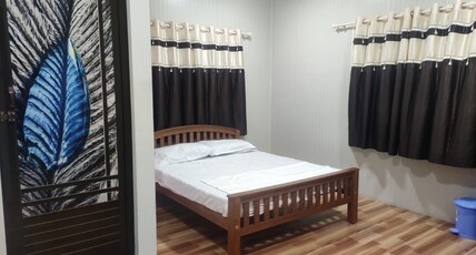 Vidhara Rooms | 5 min drive to KIMSHEALTH Hospital Room Type - Non AC Room