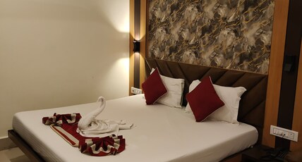 Hotel Green Park Room Type - Standard AC Room