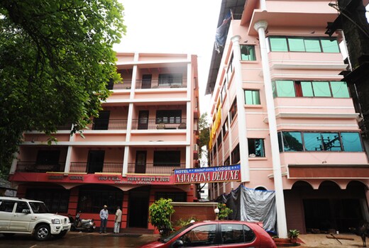 Hotel Navaratna Deluxe