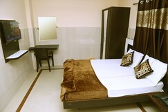SS Residency Lodge