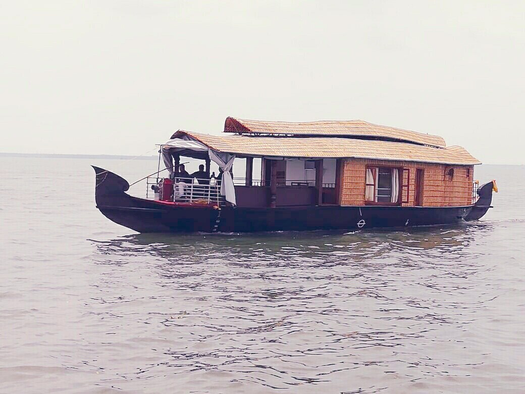 Olala Cruises - Tap to explore photos