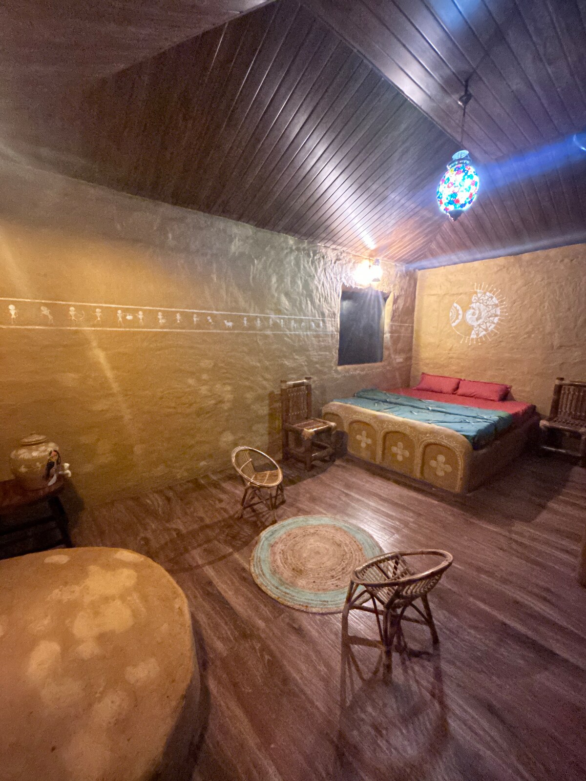 The hidden peaks Premium Mud house in tea estate - Tap to explore photos
