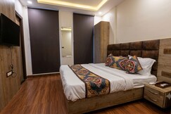 HOTEL CSJS INTERNATIONAL