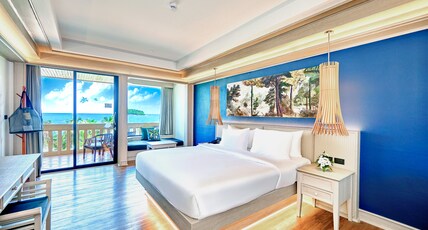 Beyond Kata Room Type - Deluxe Premier Seaview