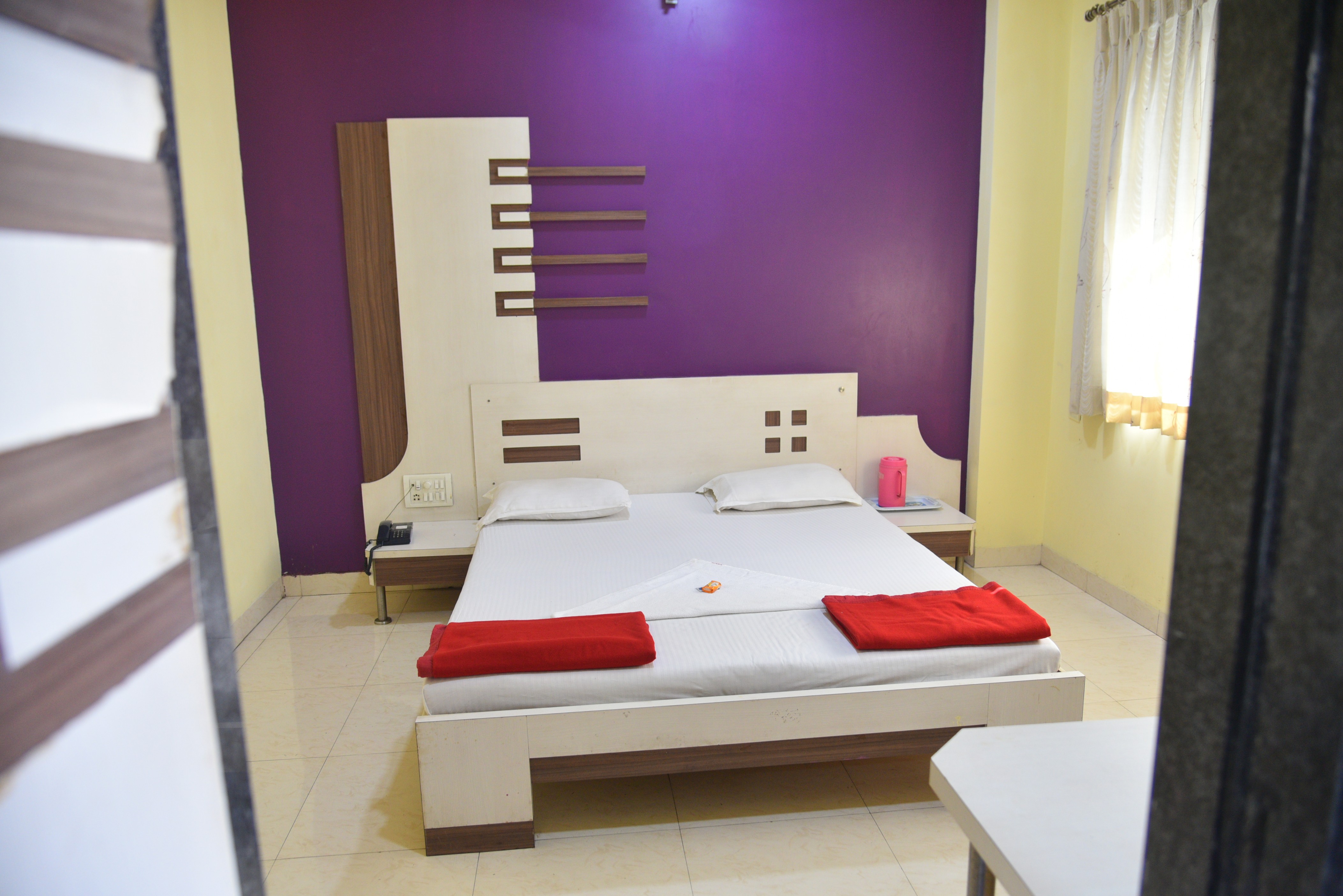 Hotel New Manas - Tap to explore photos
