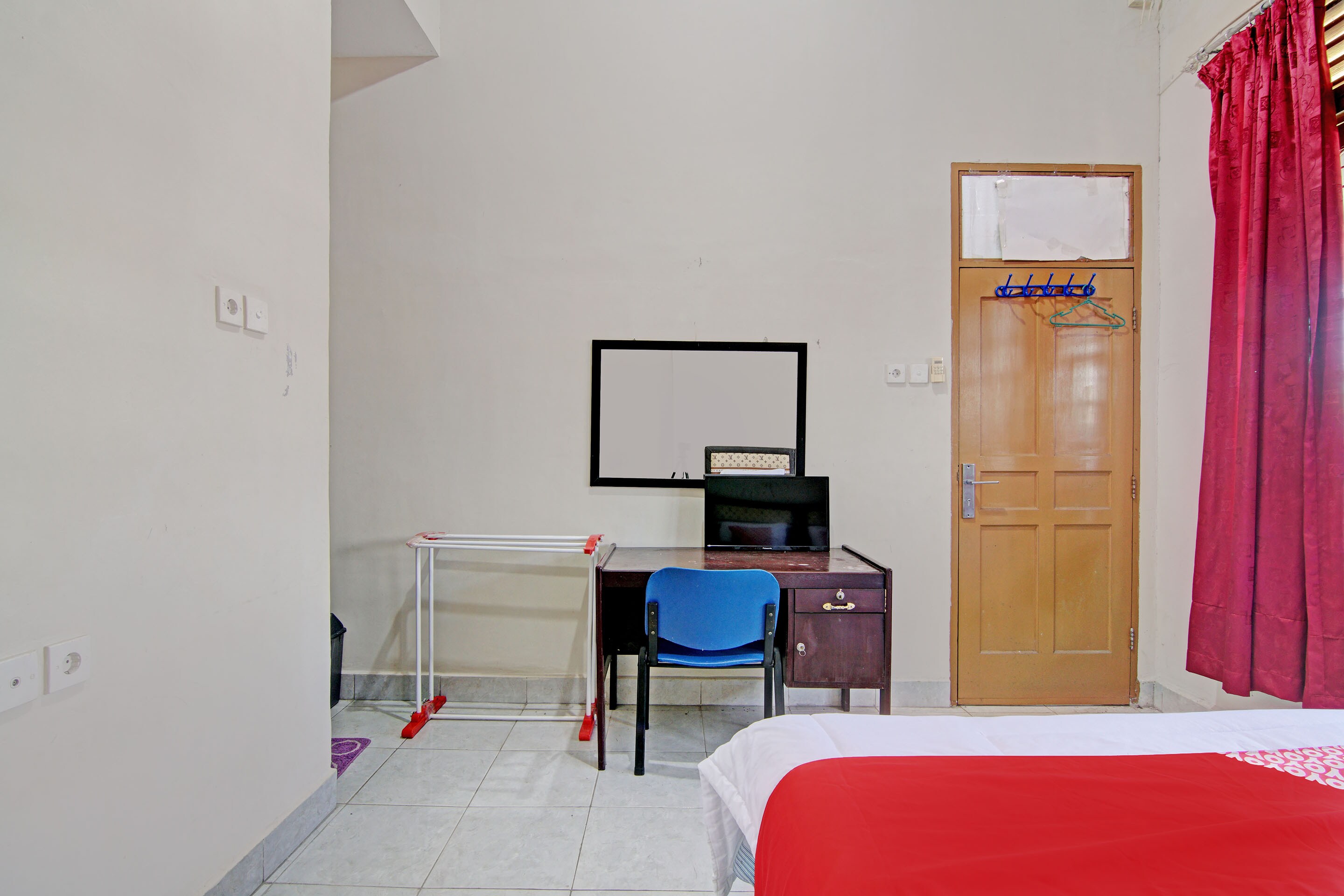 Hotel O Lavina Guesthouse - Tap to explore photos