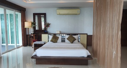Sunday Sand Beach Pattaya Room Type - Panorama Suite