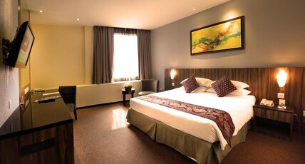 Hotel Royal Kuala Lumpur Room Type - Executive Deluxe Double or Twin Room Hotel Royal Kuala Lumpur Room Type - Executive Deluxe Double or Twin Room