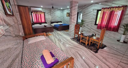 Eva Beach Hotel Room Type - AC FAMILY ROOM