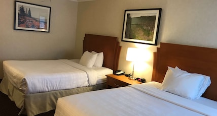 Best Western Thunder Bay Crossroads Room Type - 2 Queen Beds, Non-Smoking, High Speed Internet Access, Refrigerator, Continental Breakfast Best Western Thunder Bay Crossroads Room Type - 2 Queen Beds, Non-Smoking, High Speed Internet Access, Refrigerator, Continental Breakfast