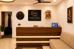Hotel The One