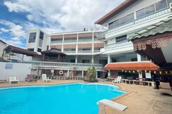 Hotel O Top North Guesthouse