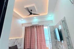 Furnished apartment with all amenities and service