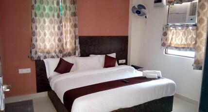 Hotel Jasram Heritage Near Apollo Hospital Room Type - Deluxe Room.