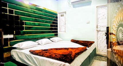 HOTEL EAGLE INN Room Type - Deluxe room