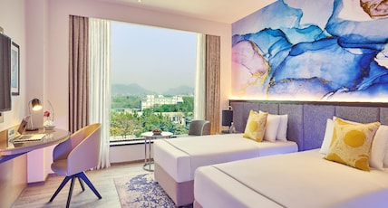 Vivanta Navi Mumbai, Turbhe Room Type - Superior Twin Room Vivanta Navi Mumbai, Turbhe Room Type - Superior Twin Room