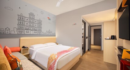 Ginger Indore Room Type - Luxe Queen Room