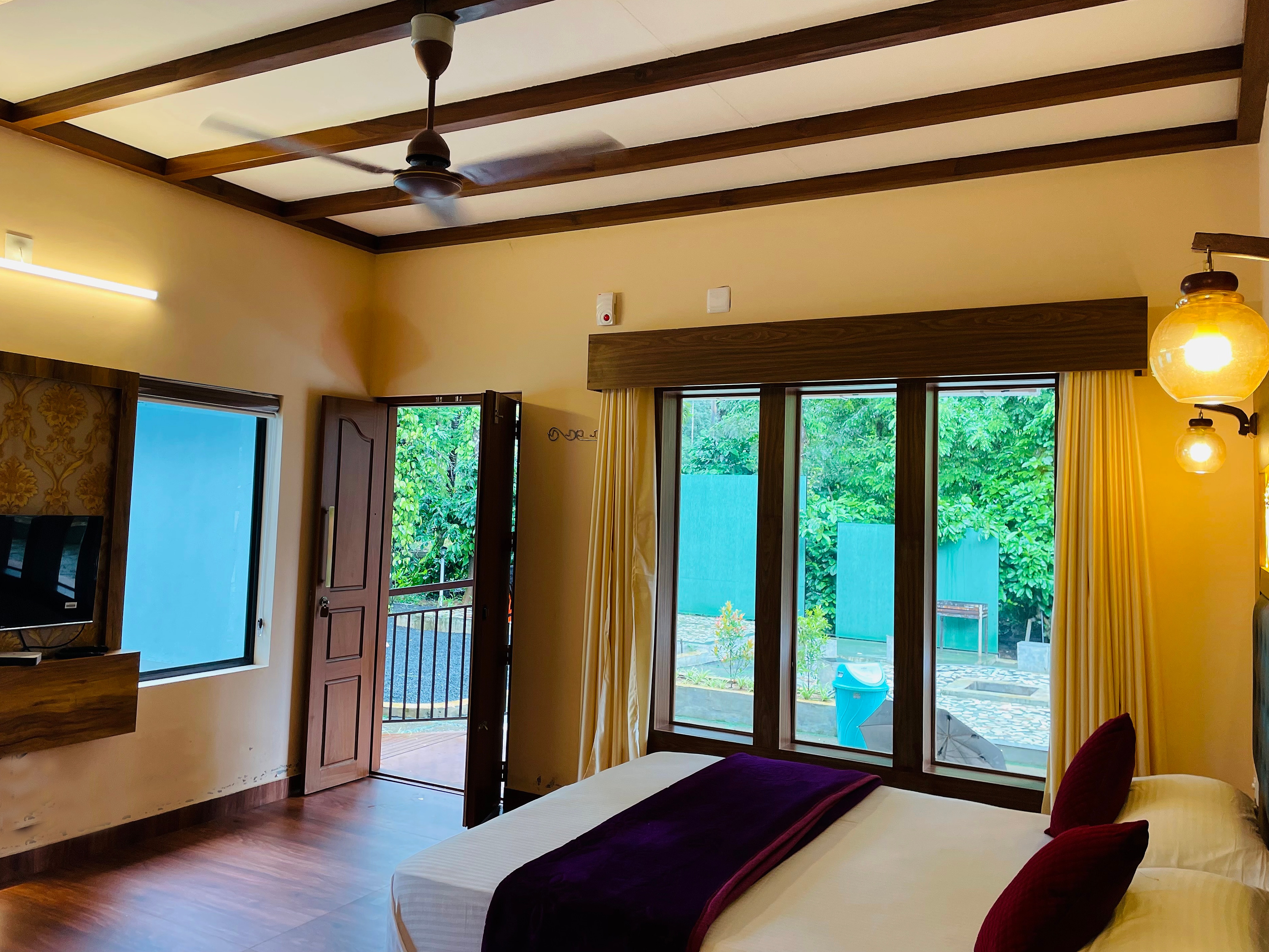 Sagar Villa Farm Resort - Tap to explore photos