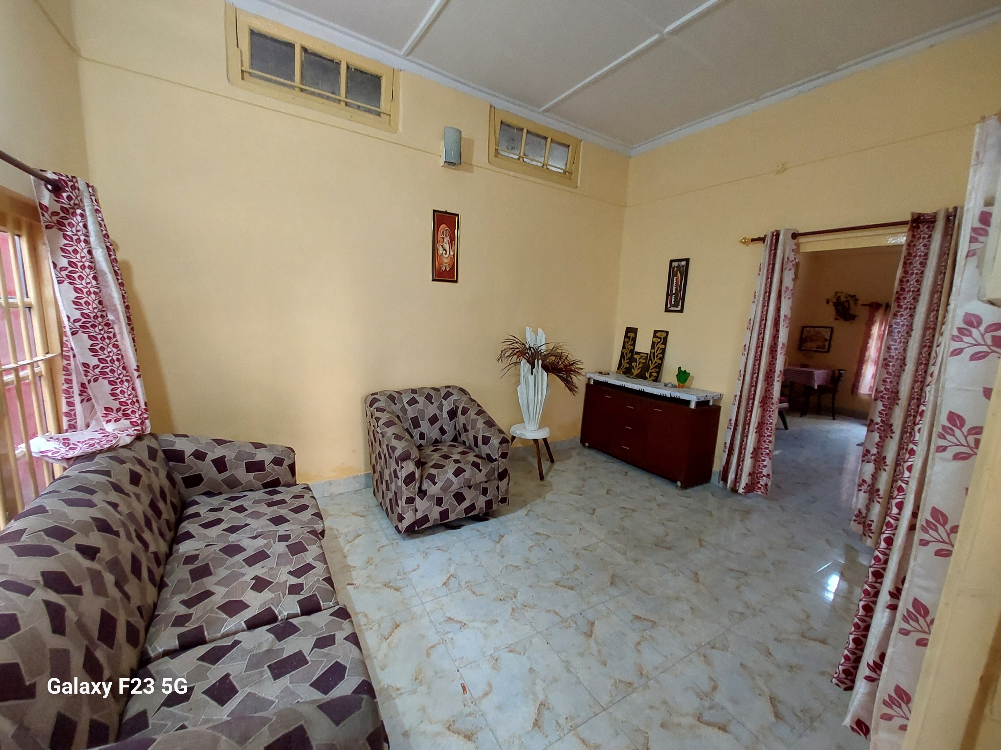 RIDHI HOME STAY- AC CABIN - Tap to explore photos