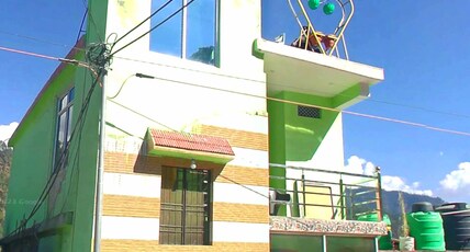 Pahadi Musafir Hotel and Cafe Room Type - Comfort Quadruple Rooms