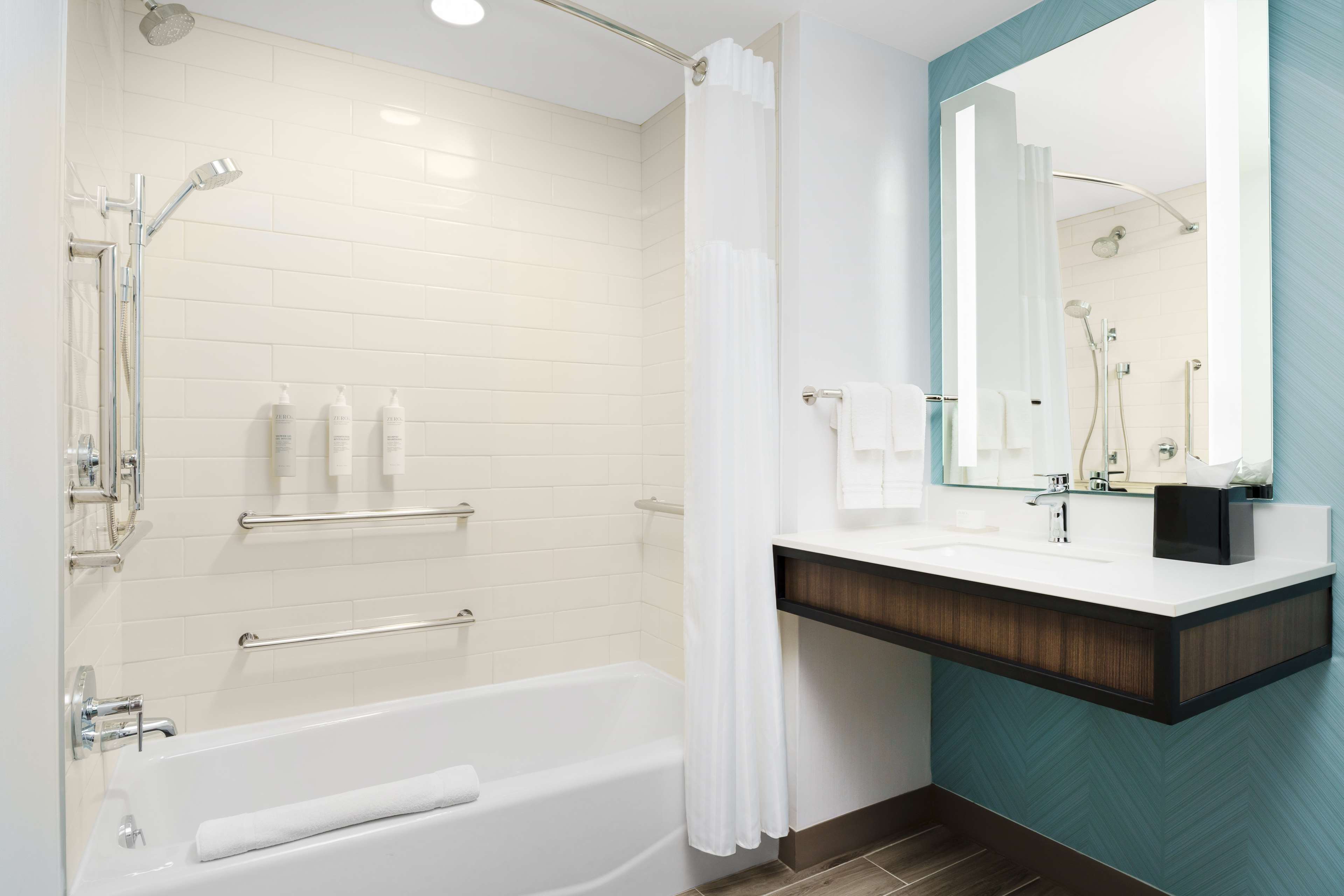 HILTON GARDEN INN LAKE MARY - Tap to explore photos