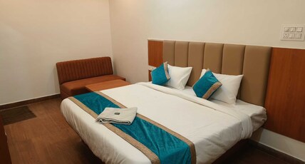 Highway Relax Inn Room Type - Deluxe Room