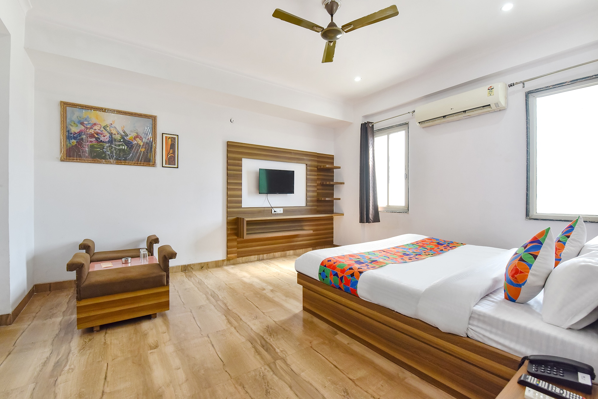 FabHotel Bunglow 16 - Tap to explore photos
