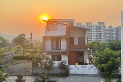 Bachavat s Villa Family Guest House