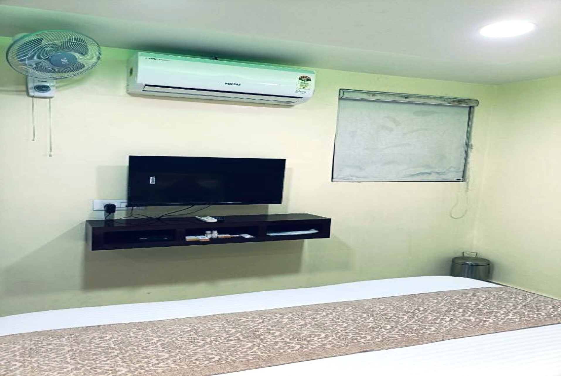 Hotel Balabhadra Niwas - Tap to explore photos