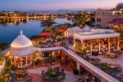 SWAROOP VILAS - LAKE FACING BOUTIQUE HOTEL