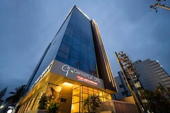 THE LOFTS @ CENTRAL POINT