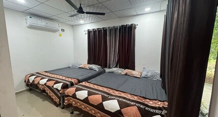 Naresh fram Room Type - Naresh fram