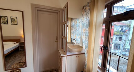 Greenview City Stay Room Type - Deluxe Twin - Room No 703