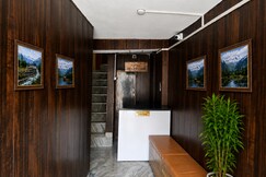 Right View Paying Guest House